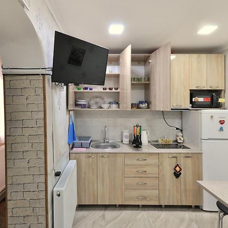 Suzi Apartments Tbilisi Buitenkant foto